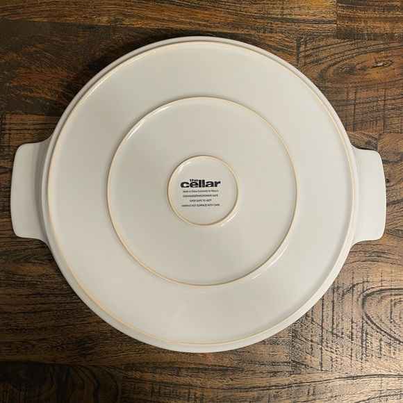 The Cellar Pizza Stone With Acacia Wood Base - Picture 9 of 10